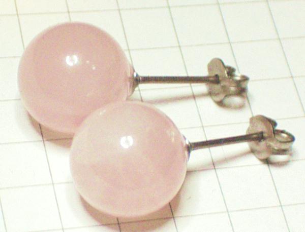 イヤリングとピアスの夢工房アクセサリーズ https://yumeko.jp